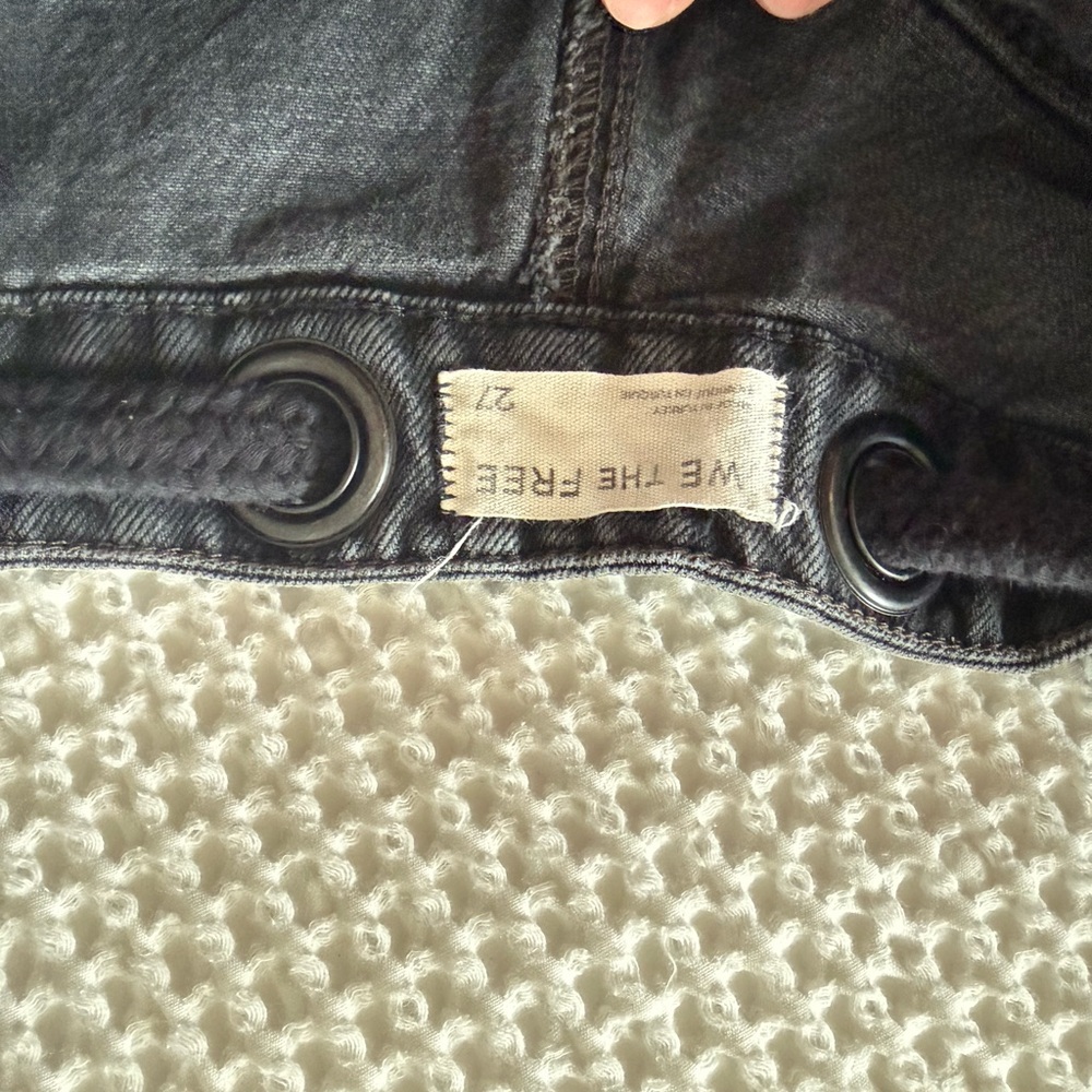 We The Free Moxie Barrel Shorts - Picture 2 of 2